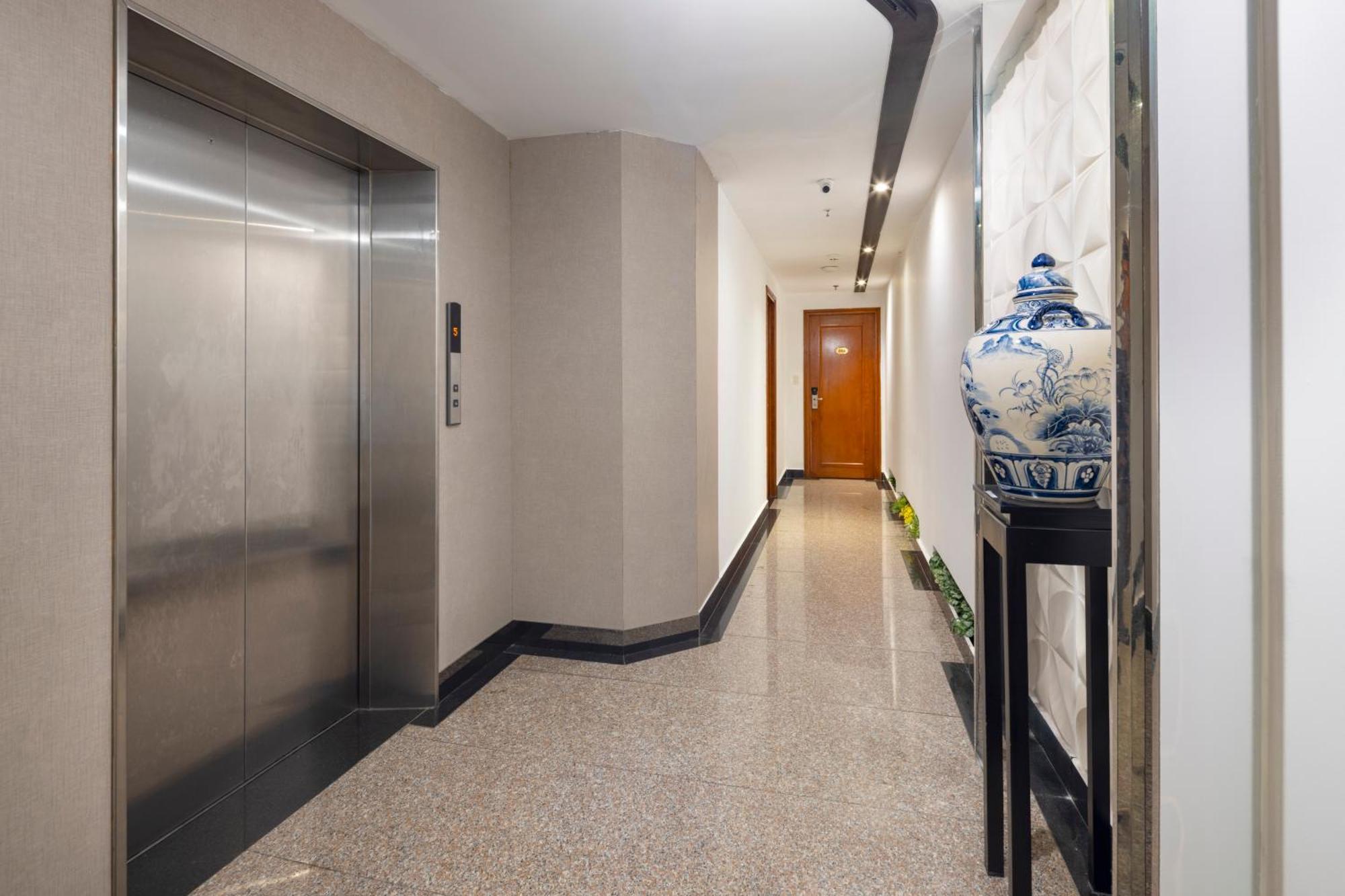 White Lotus Hotel Saigon Ho Şi Min Dış mekan fotoğraf